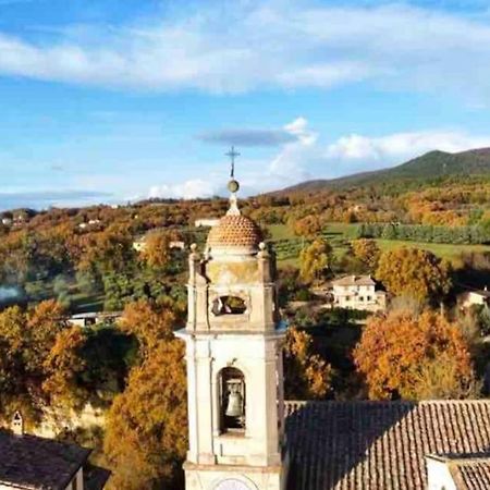 La Casina Di Nada Apartman Massa Martana Kültér fotó