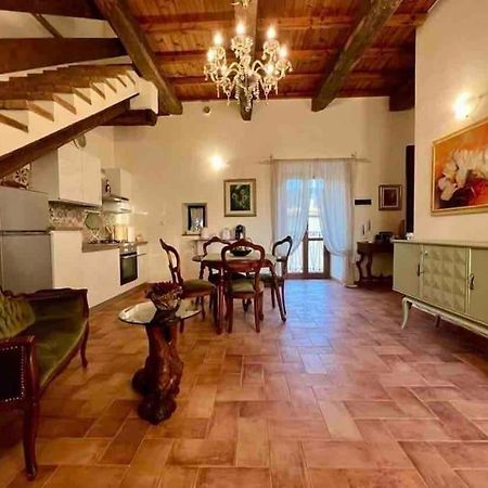 La Casina Di Nada Apartman Massa Martana Kültér fotó
