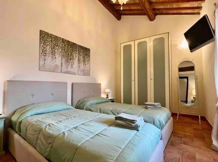 La Casina Di Nada Apartman Massa Martana Kültér fotó