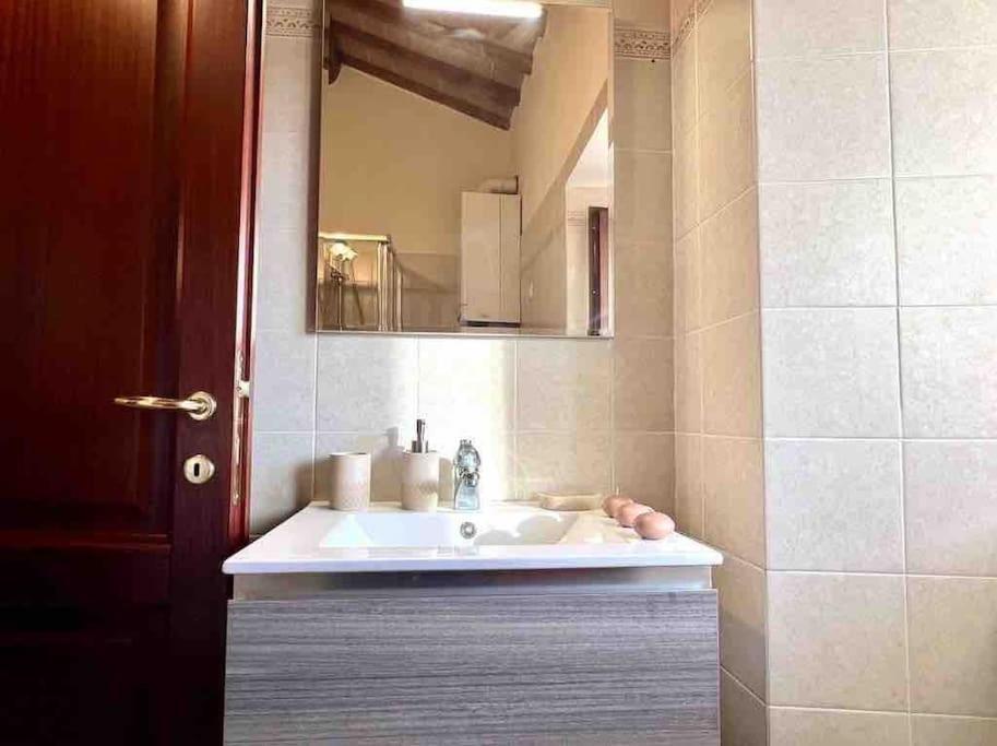 La Casina Di Nada Apartman Massa Martana Kültér fotó