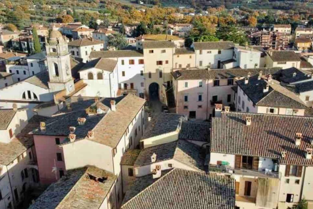 La Casina Di Nada Apartman Massa Martana Kültér fotó